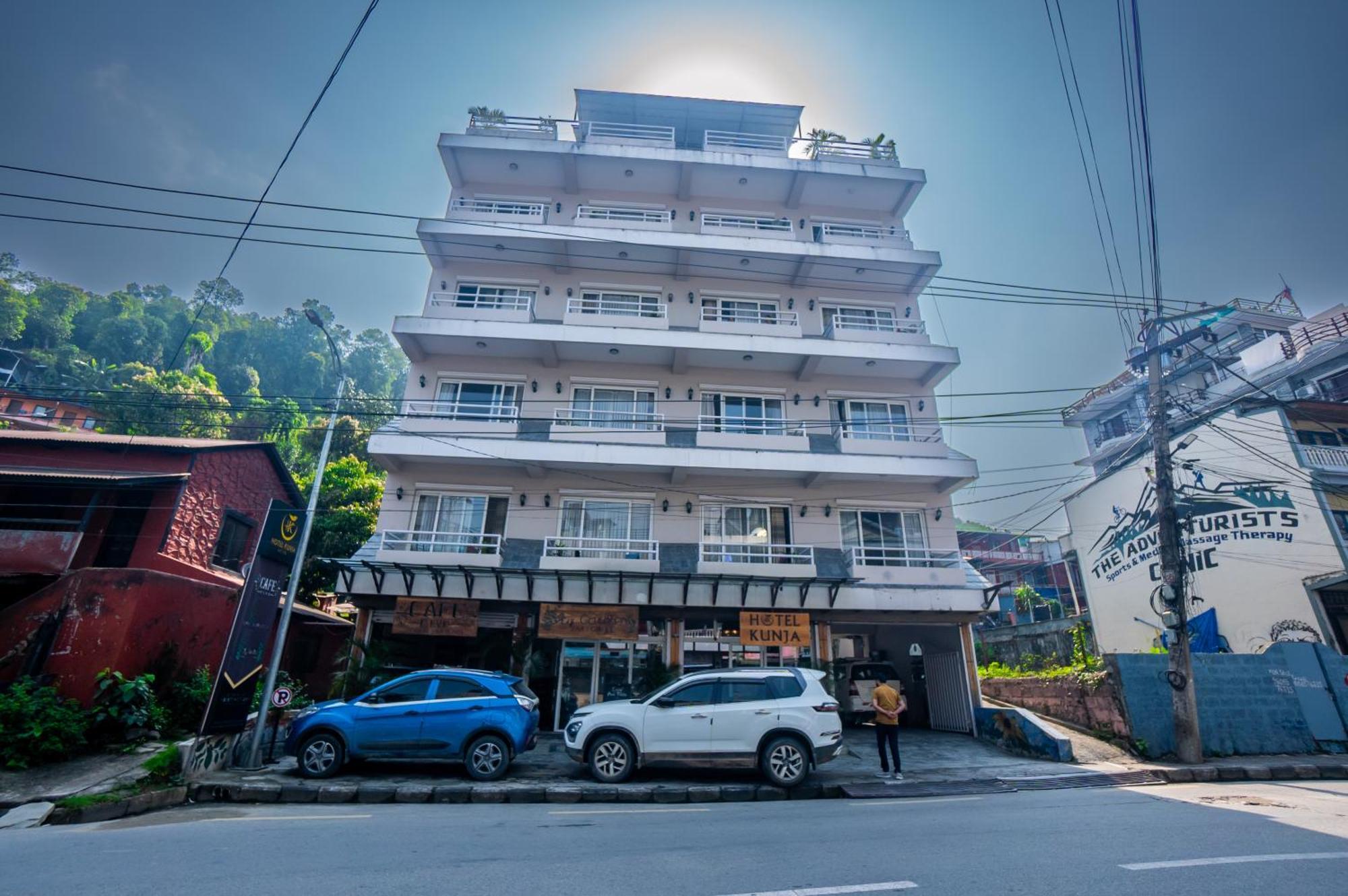 Hotel Kunja Pokhara Luaran gambar