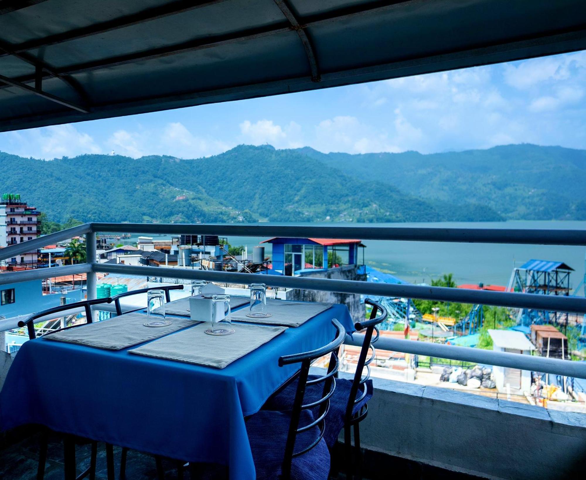 Hotel Kunja Pokhara Luaran gambar