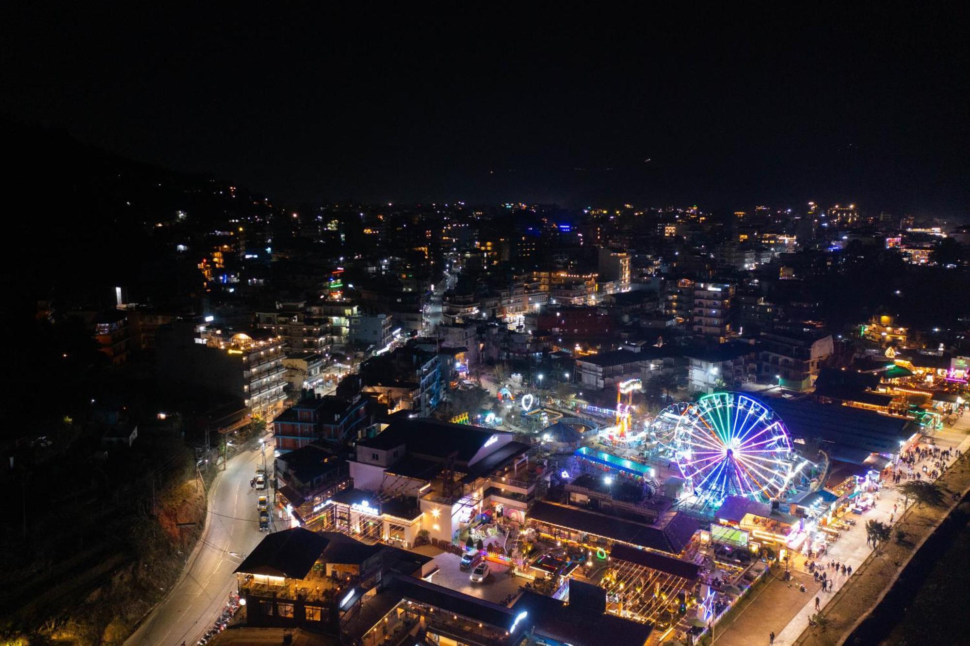 Hotel Kunja Pokhara Luaran gambar