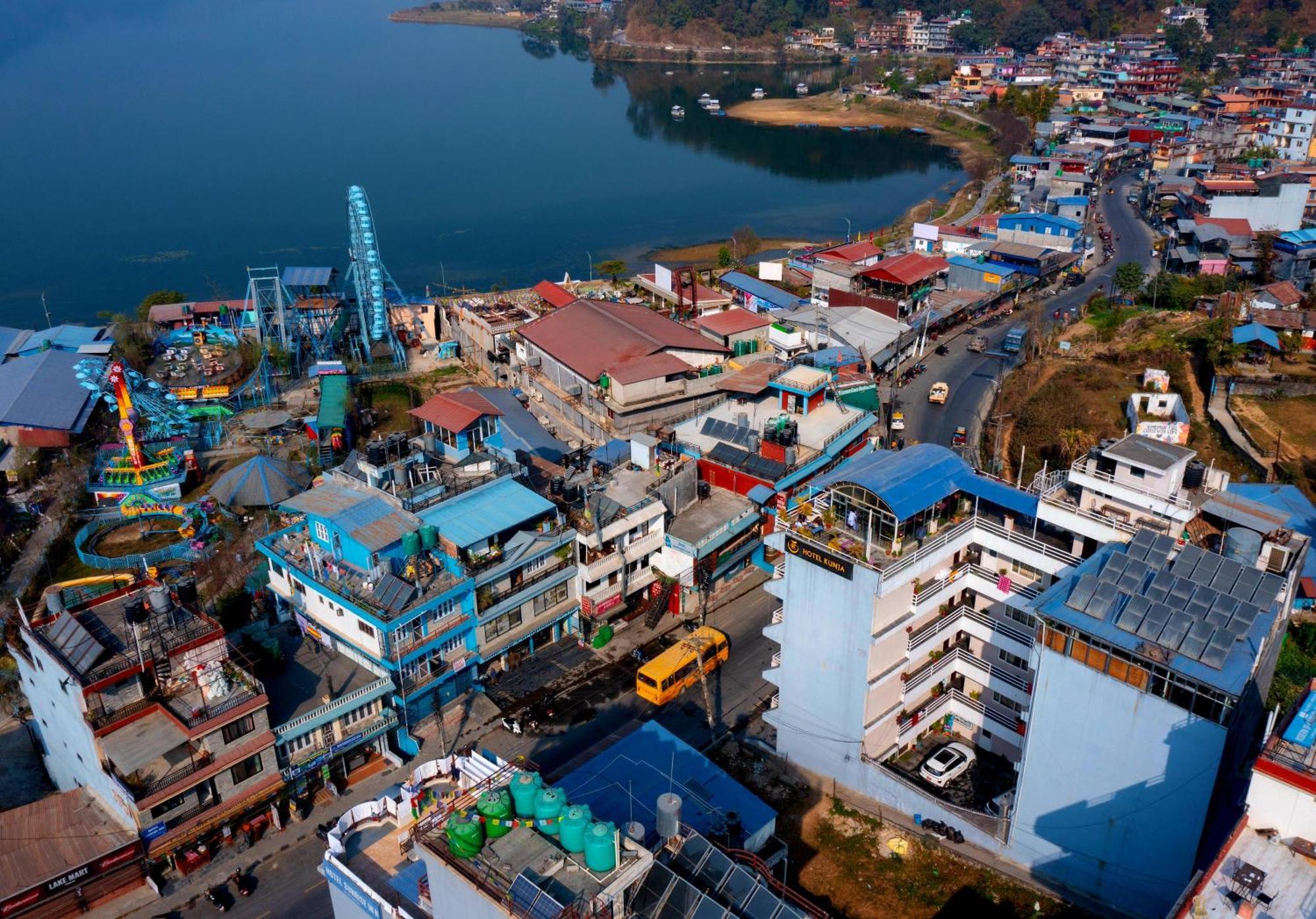 Hotel Kunja Pokhara Luaran gambar